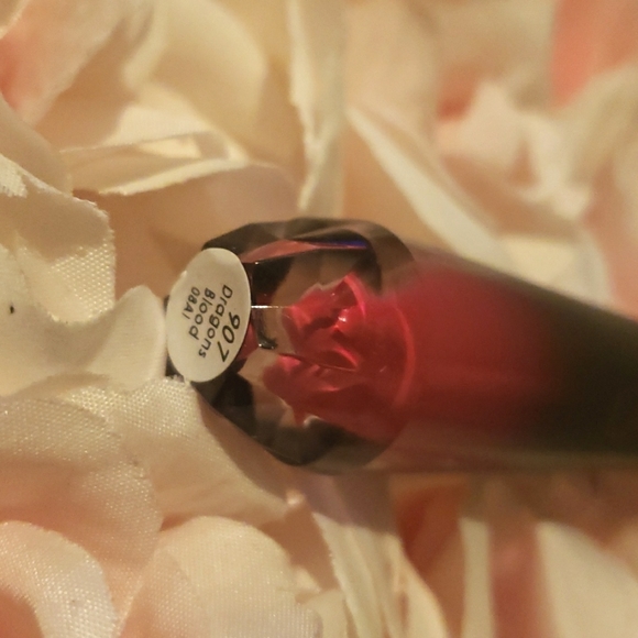 🌟🧚‍♀️DRAGONS BLOOD LA Splash  Wickedly Divine Liquid Lipstick NWOBox - Picture 6 of 7
